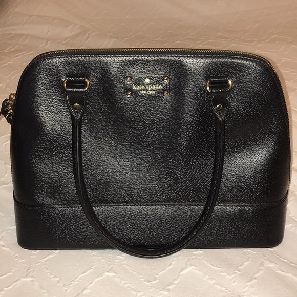 kate spade Handbags - Kate Spade Hand Bag